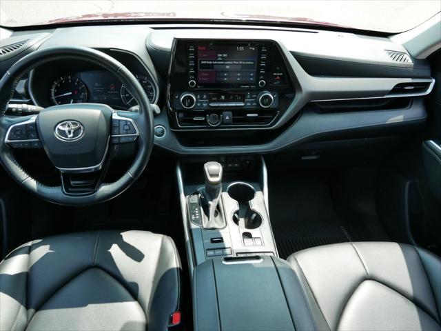 used 2021 Toyota Highlander car, priced at $29,025