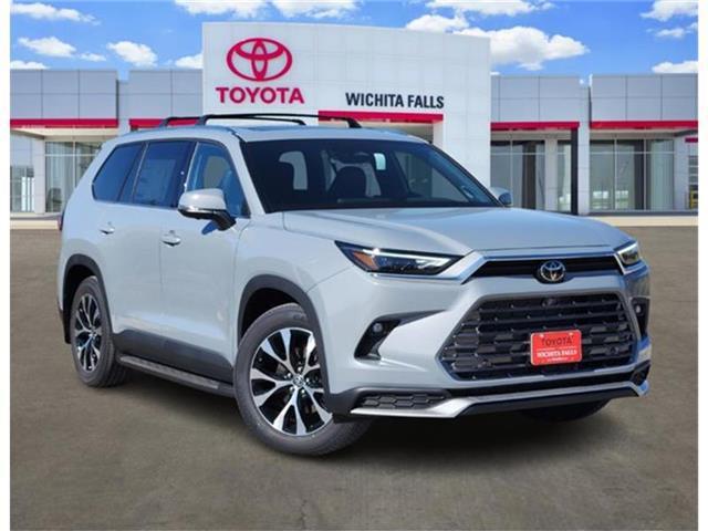 new 2026 Toyota Grand Highlander car, priced at $63,082