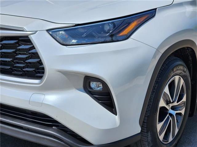 used 2022 Toyota Highlander car, priced at $38,341