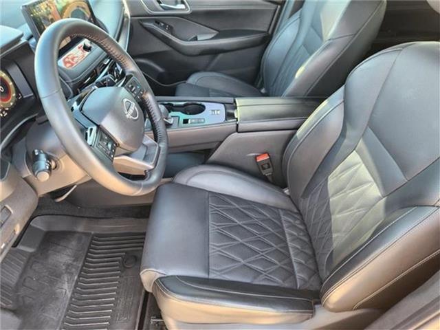 used 2025 Nissan Rogue car, priced at $33,076