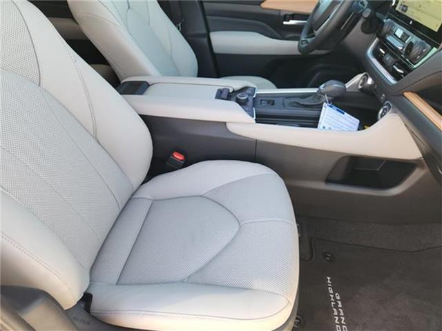 new 2026 Toyota Grand Highlander car, priced at $60,612