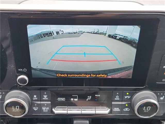 used 2023 Toyota Highlander car, priced at $37,133