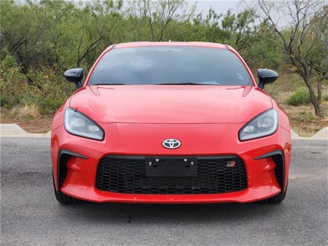 used 2025 Toyota GR86 car, priced at $35,987