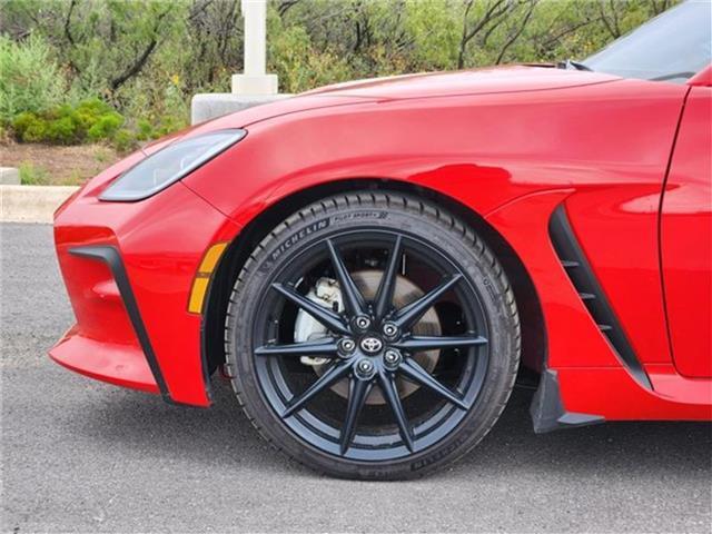 used 2025 Toyota GR86 car, priced at $35,987
