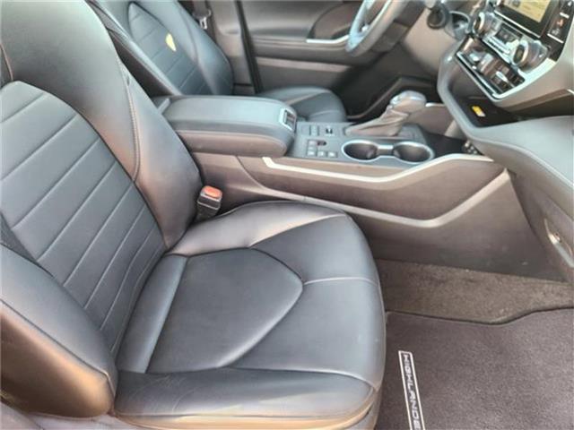 used 2023 Toyota Highlander car, priced at $42,326