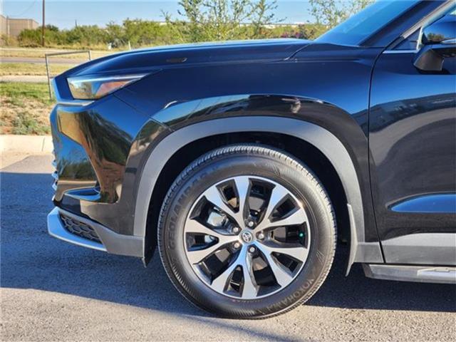 new 2025 Toyota Grand Highlander car, priced at $61,913