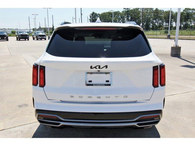 used 2022 Kia Sorento car, priced at $26,699