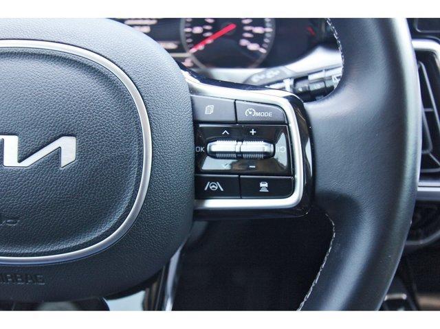 used 2022 Kia Sorento car, priced at $26,699