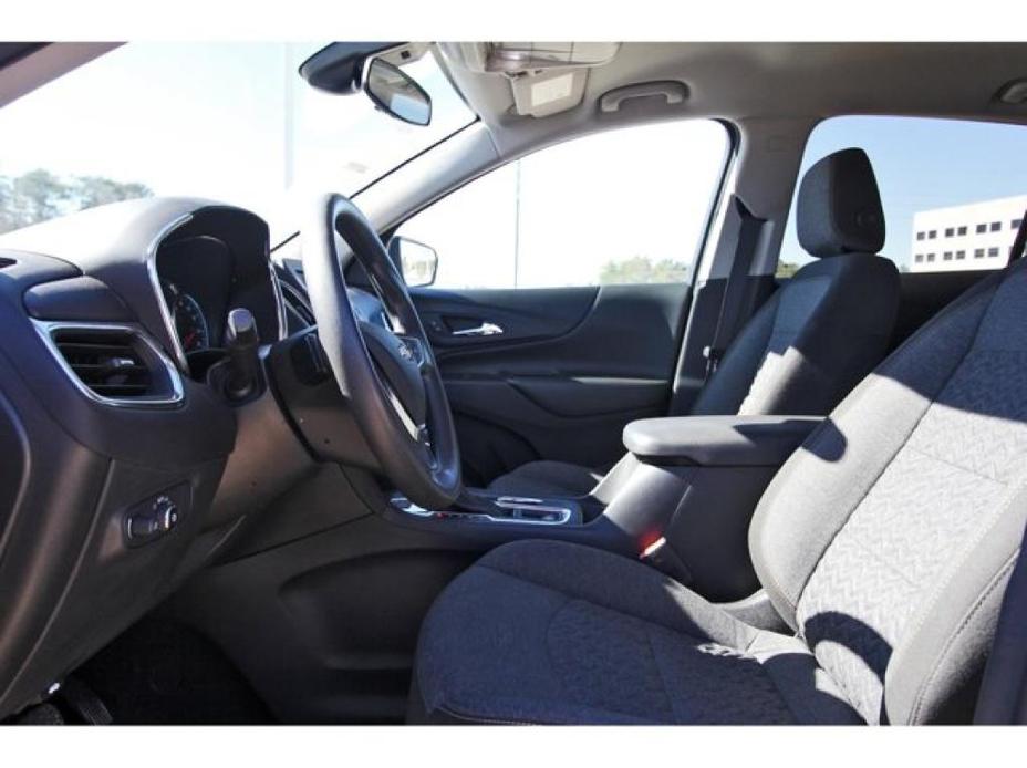 used 2023 Chevrolet Equinox car, priced at $21,518