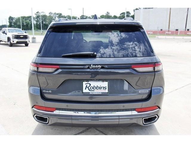 used 2022 Jeep Grand Cherokee car, priced at $30,999