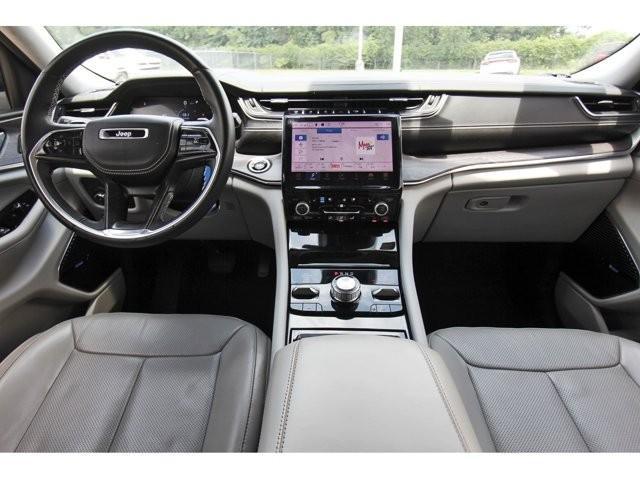 used 2022 Jeep Grand Cherokee car, priced at $30,999