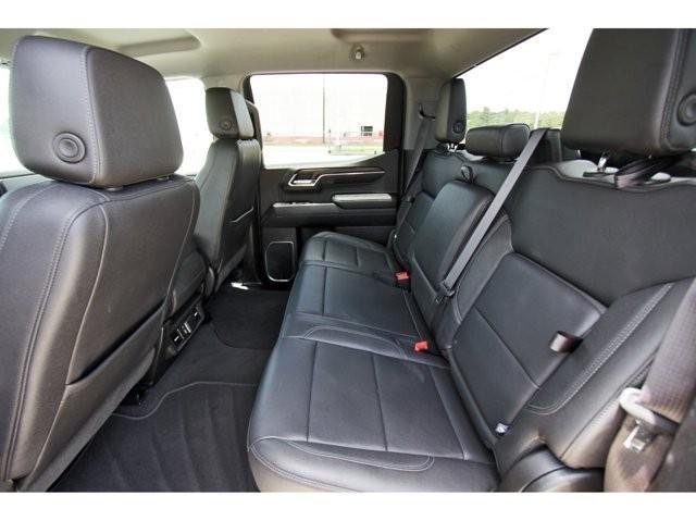 used 2024 GMC Sierra 1500 car, priced at $41,999
