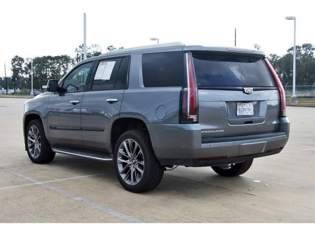 used 2020 Cadillac Escalade car, priced at $40,999