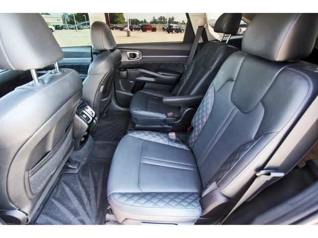 used 2021 Kia Sorento car, priced at $24,999