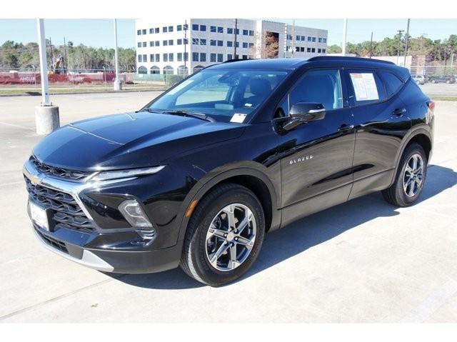 used 2024 Chevrolet Blazer car, priced at $31,999