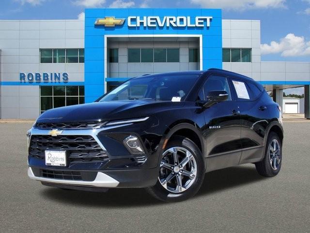 used 2024 Chevrolet Blazer car, priced at $31,999