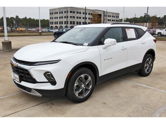 used 2024 Chevrolet Blazer car, priced at $28,400