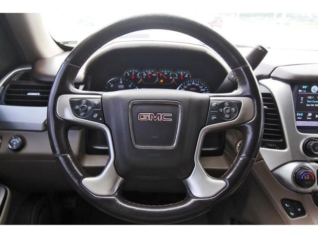 used 2020 GMC Yukon car, priced at $30,998