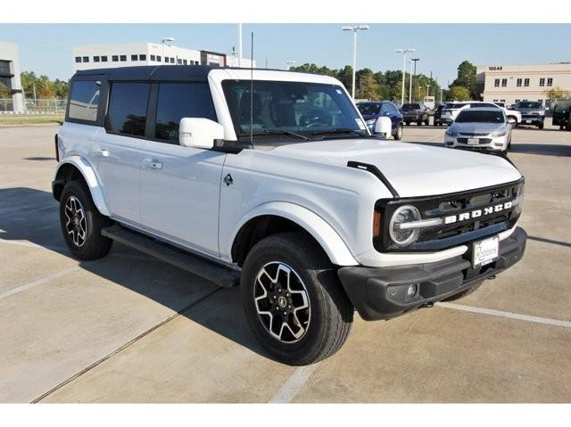 used 2024 Ford Bronco car, priced at $43,999