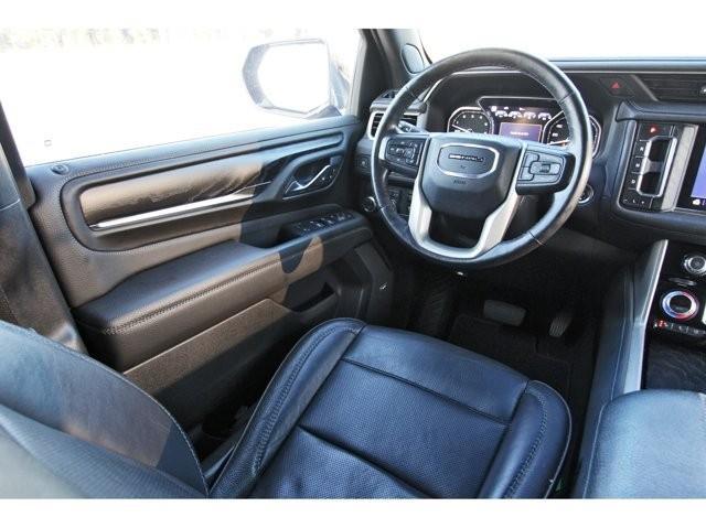 used 2021 GMC Yukon car, priced at $44,499