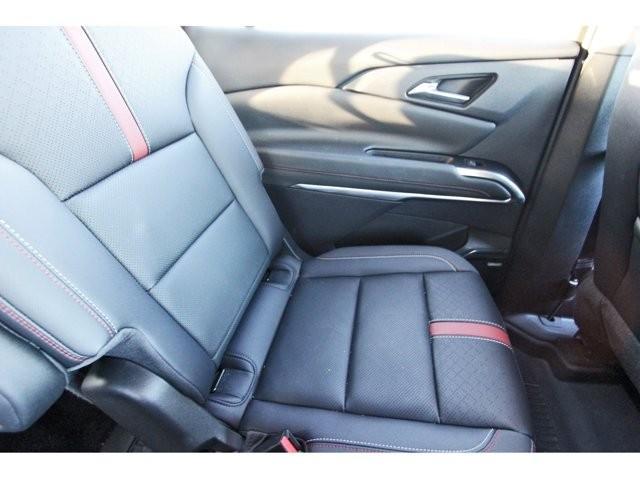used 2024 Chevrolet Traverse car, priced at $47,999