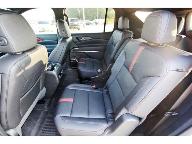 used 2024 Chevrolet Traverse car, priced at $47,999