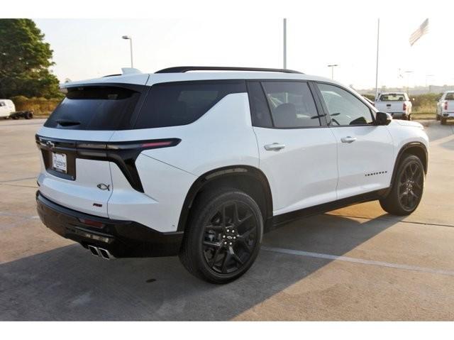 used 2024 Chevrolet Traverse car, priced at $47,999