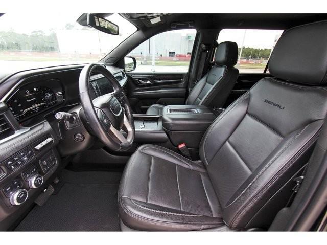 used 2022 GMC Yukon XL car