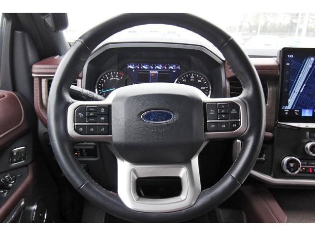 used 2024 Ford Expedition car, priced at $48,998