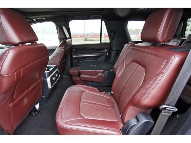 used 2024 Ford Expedition car, priced at $48,998