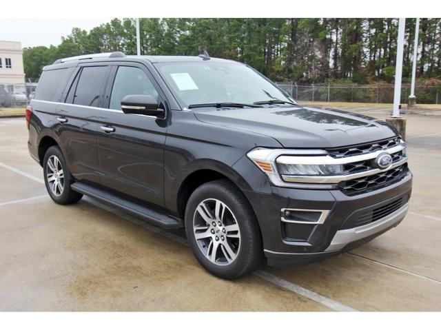 used 2024 Ford Expedition car, priced at $48,998