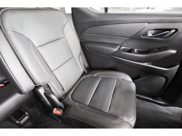 used 2021 Chevrolet Traverse car, priced at $22,499