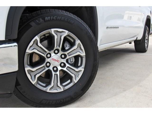 used 2024 GMC Sierra 1500 car, priced at $49,899