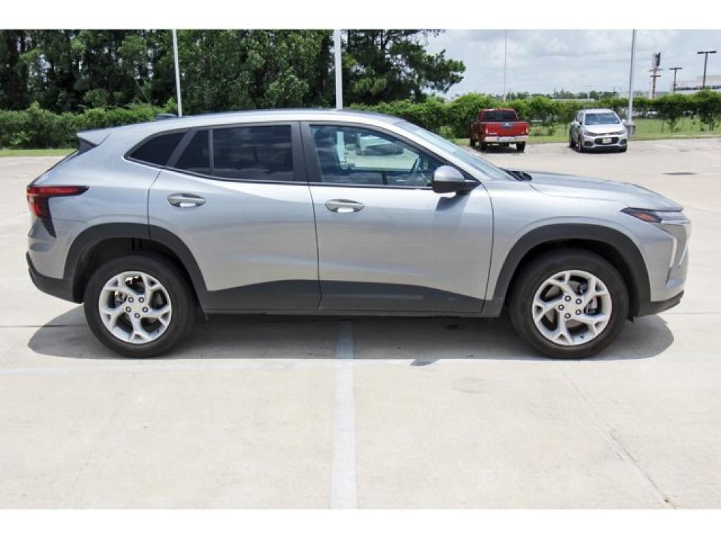 used 2024 Chevrolet Trax car, priced at $21,499