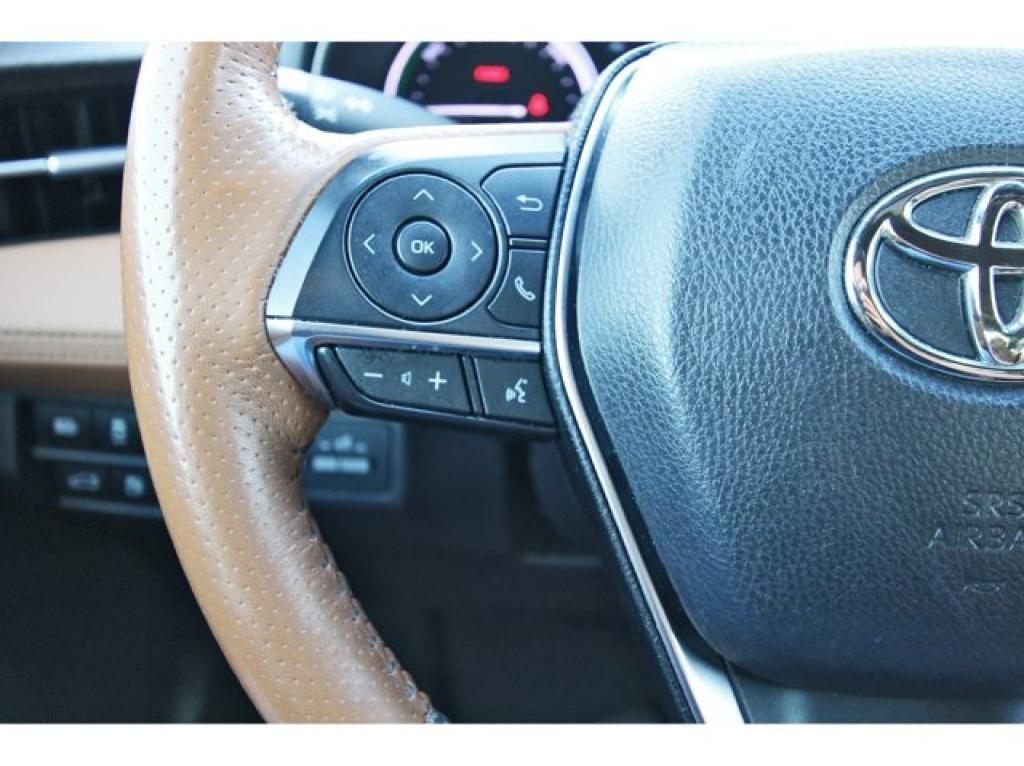 used 2019 Toyota Avalon Hybrid car, priced at $19,499