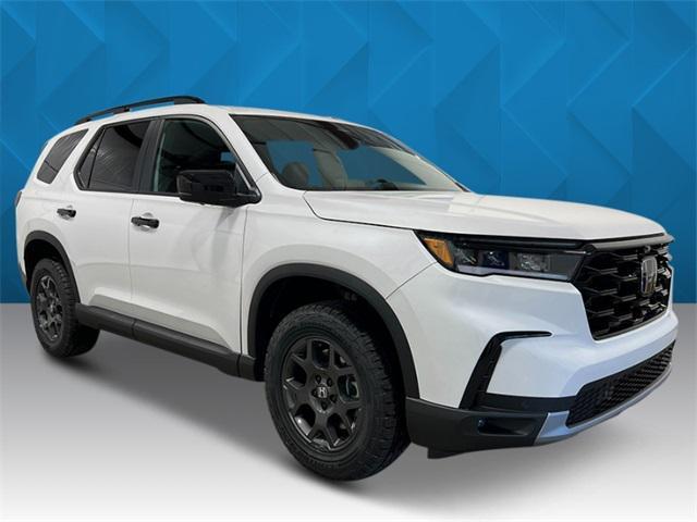 new 2025 Honda Pilot car, priced at $51,305