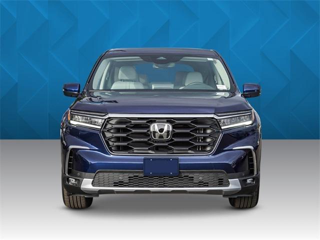 new 2025 Honda Pilot car, priced at $42,571