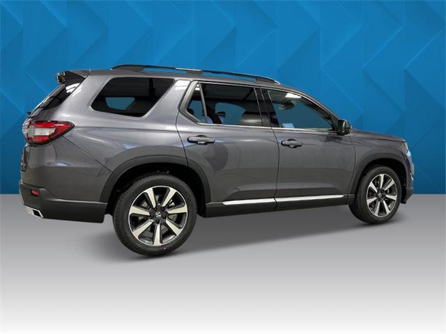 new 2025 Honda Pilot car, priced at $54,475