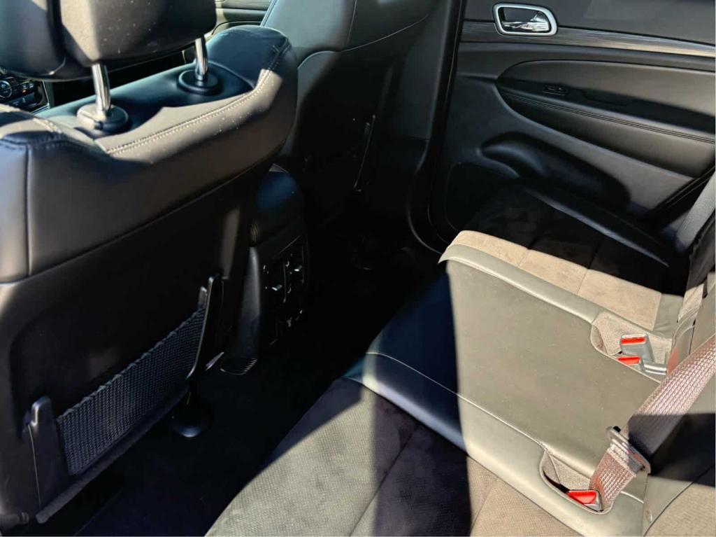 used 2021 Jeep Grand Cherokee car, priced at $25,000