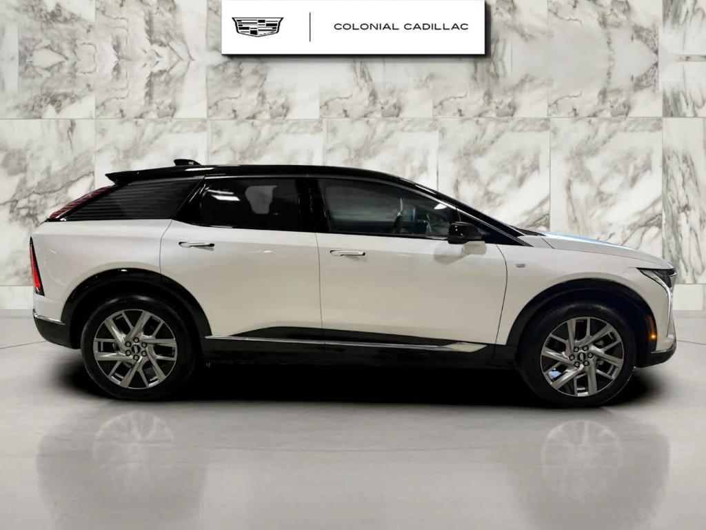 used 2025 Cadillac OPTIQ car, priced at $50,215