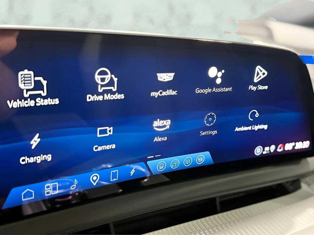 used 2025 Cadillac OPTIQ car, priced at $50,215