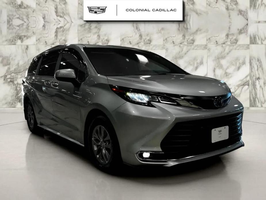 used 2023 Toyota Sienna car, priced at $46,998