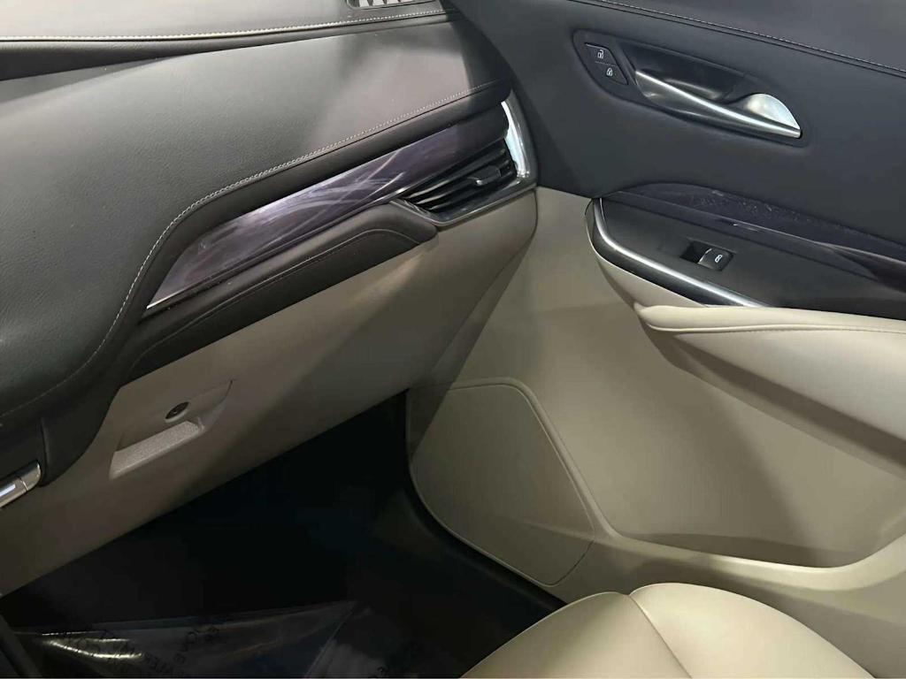 used 2023 Cadillac XT4 car, priced at $36,977