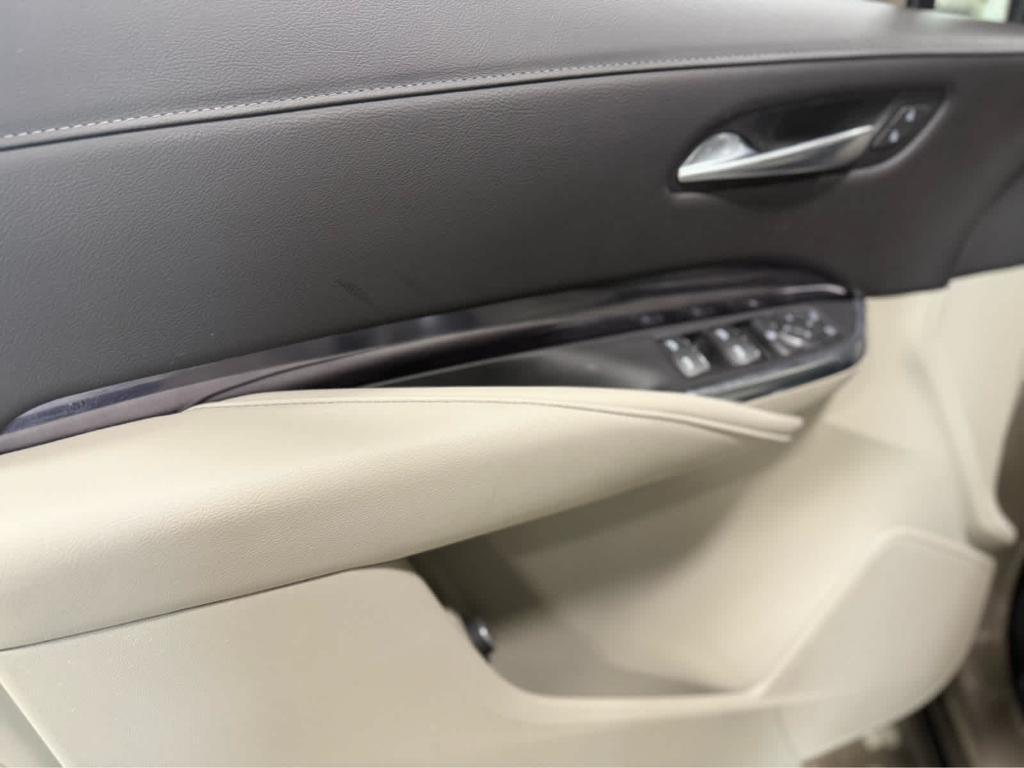 used 2023 Cadillac XT4 car, priced at $37,777