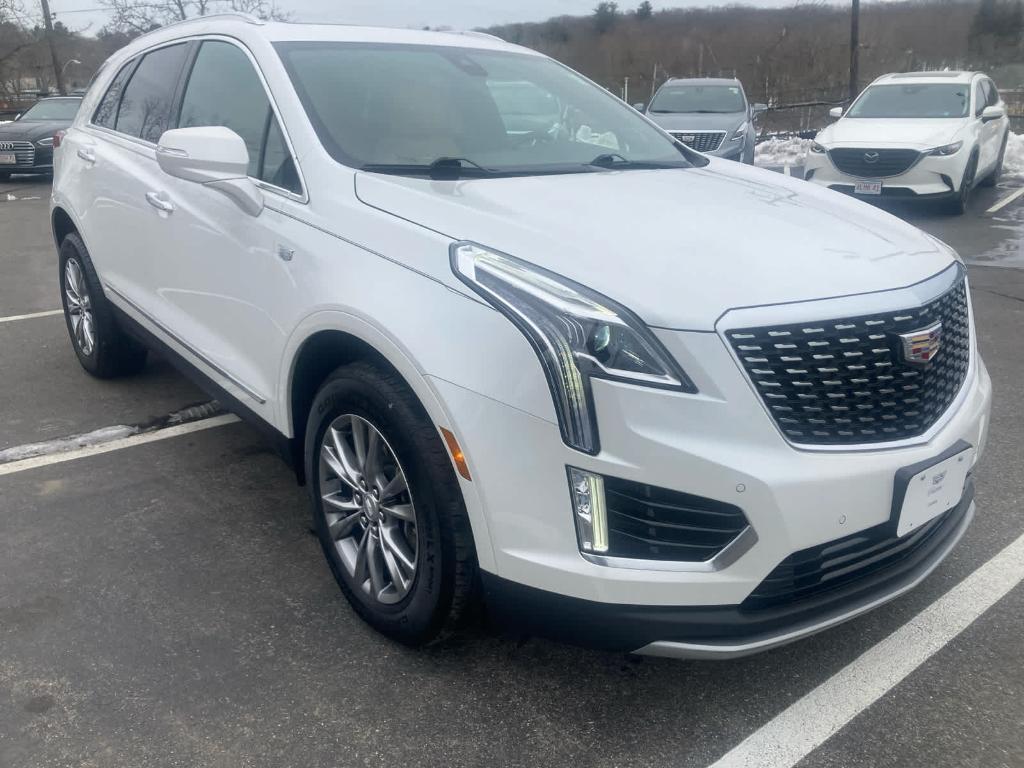 used 2022 Cadillac XT5 car, priced at $38,888