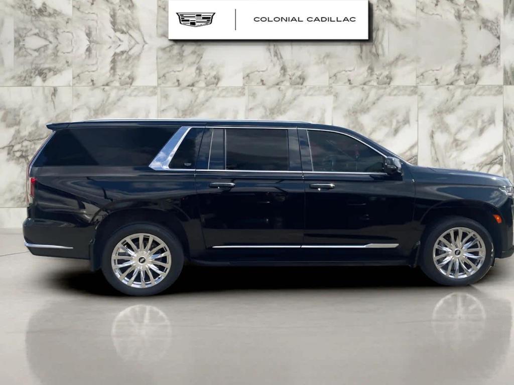 used 2023 Cadillac Escalade ESV car, priced at $72,222