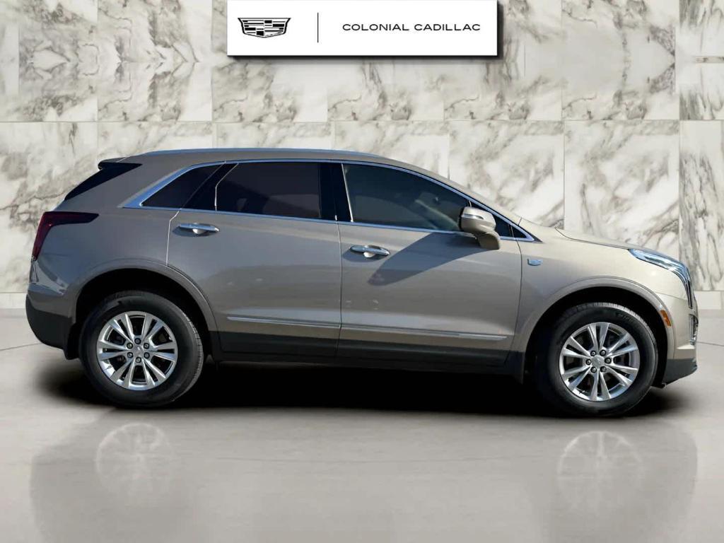 used 2022 Cadillac XT5 car, priced at $34,600