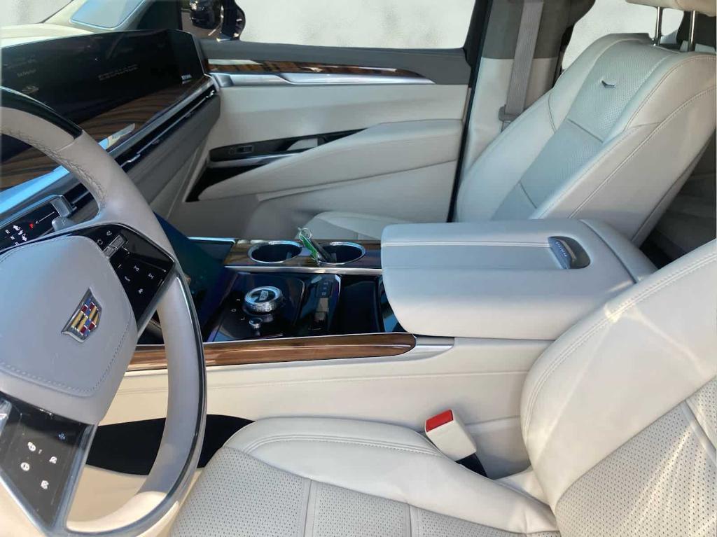 used 2025 Cadillac Escalade car, priced at $119,997