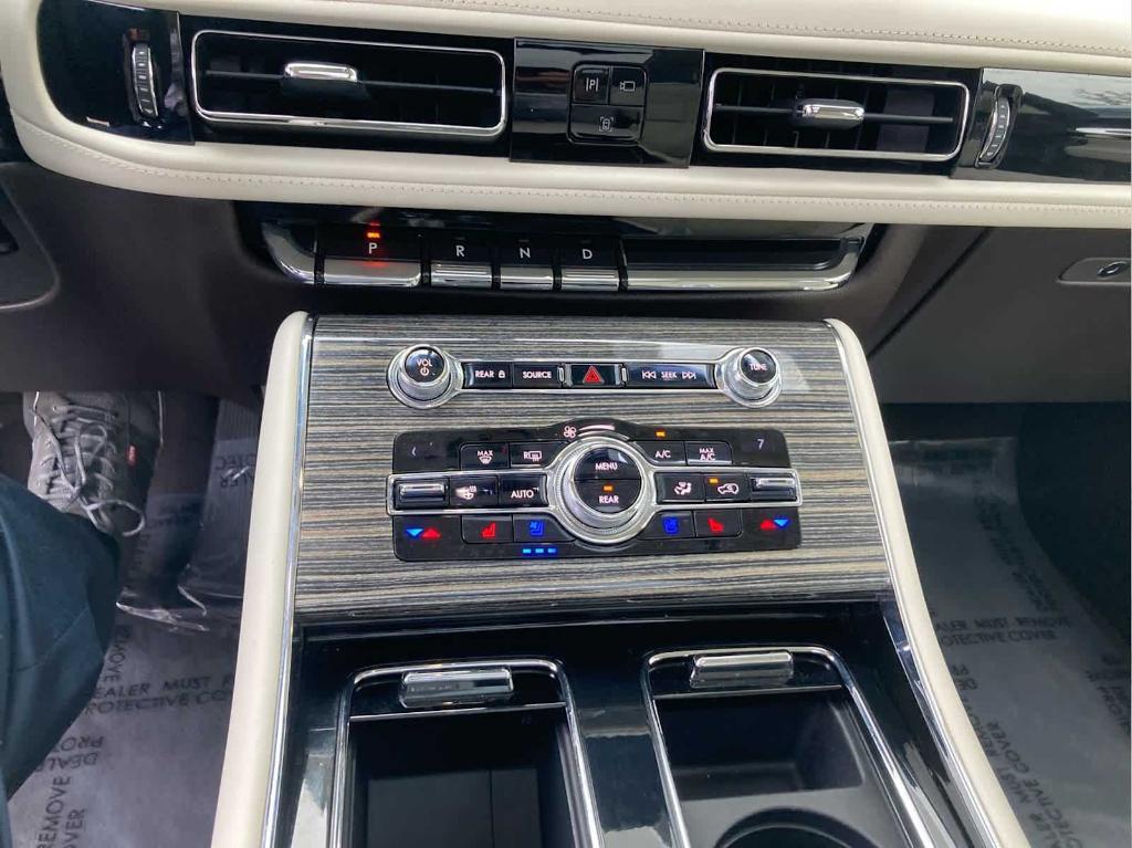 used 2020 Lincoln Aviator car, priced at $39,998