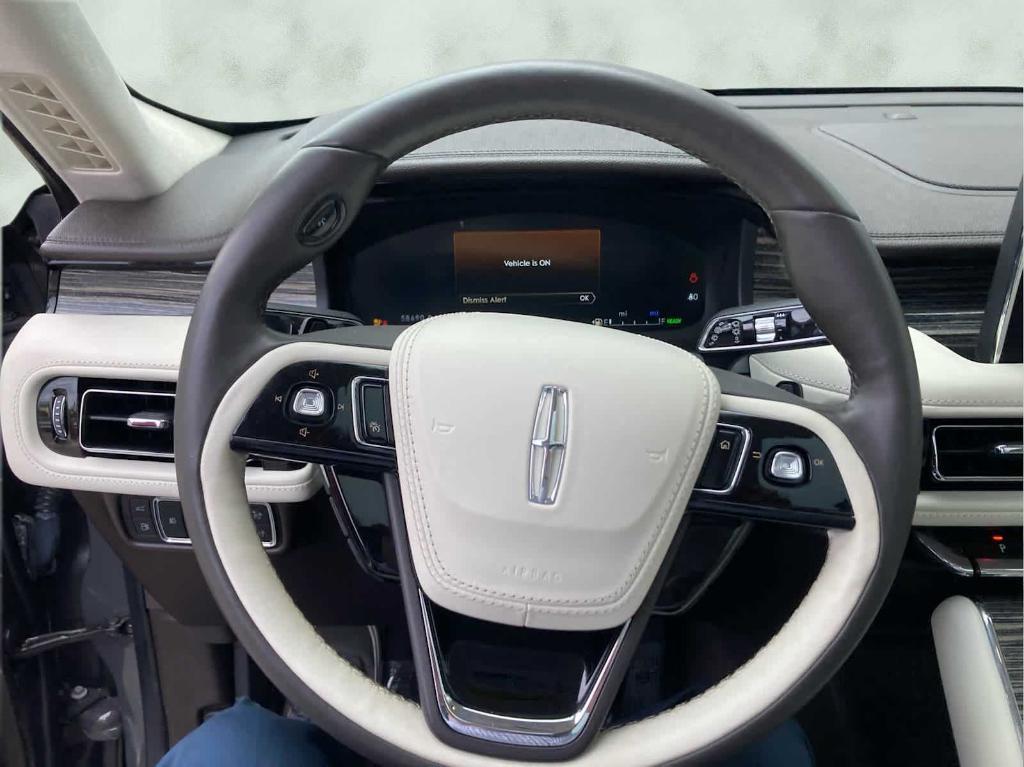used 2020 Lincoln Aviator car, priced at $39,998